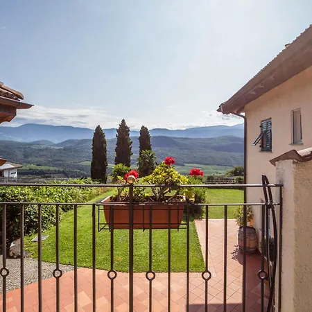 Weingut Lieselehof Apt Vitis Caldaro sulla Strada del Vino Exterior foto
